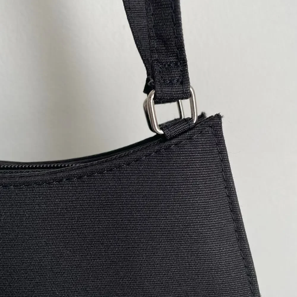 Vintage y2k Black Shoulder Bag Classic Structured Minimalist 2000s Sleek